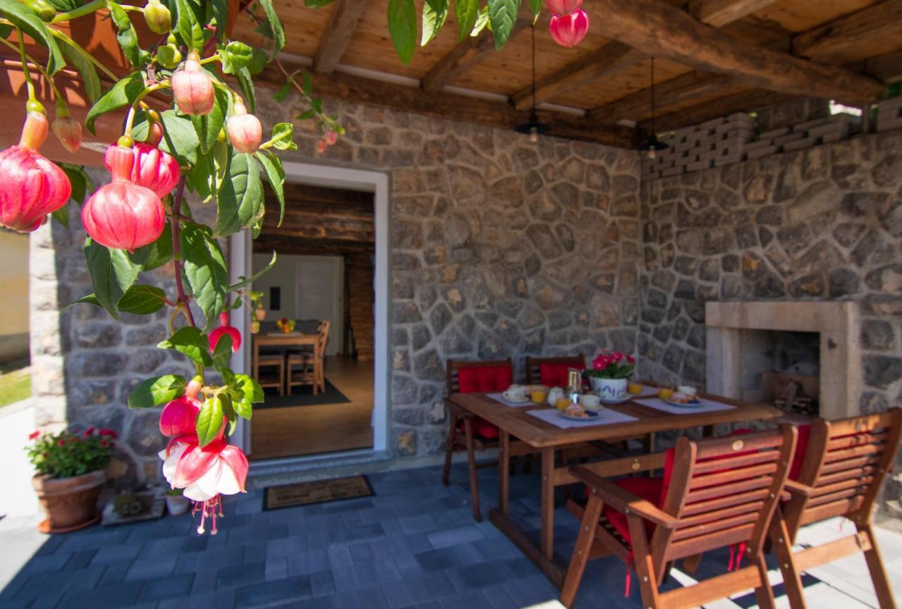 Guest House 'Villa Fani' Veprinac With Jacuzzi Buitenkant foto